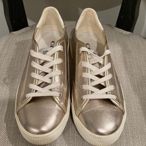 Coach Sneakers size 7